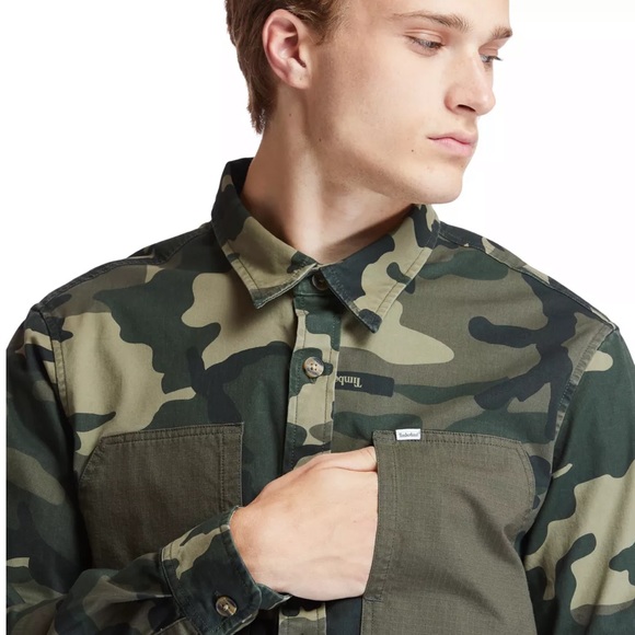 TIMBERLAND MEN'S MIXEDMEDIA CAMO UTILITY OVERSHIRT - Picture 5 of 6